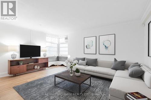 107 - 717 Eglinton Avenue W, Toronto, ON - Indoor Photo Showing Living Room