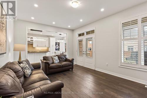 3298 Charles Fay Pass, Oakville, ON - Indoor Photo Showing Living Room