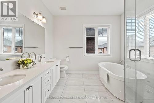 3298 Charles Fay Pass, Oakville, ON - Indoor Photo Showing Bathroom