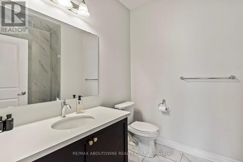 3298 Charles Fay Pass, Oakville, ON - Indoor Photo Showing Bathroom