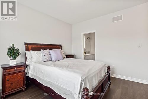 3298 Charles Fay Pass, Oakville, ON - Indoor Photo Showing Bedroom