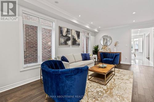 3298 Charles Fay Pass, Oakville, ON - Indoor Photo Showing Living Room