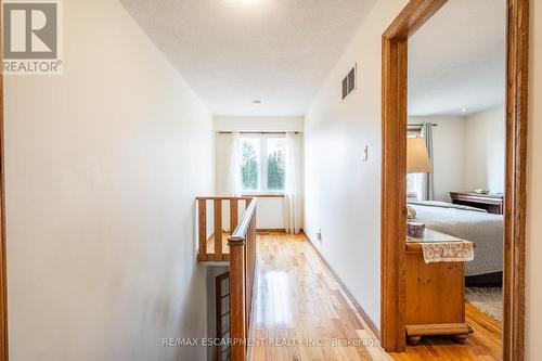 3210 Victoria Street, Oakville, ON - Indoor Photo Showing Other Room