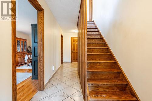 3210 Victoria Street, Oakville, ON - Indoor Photo Showing Other Room