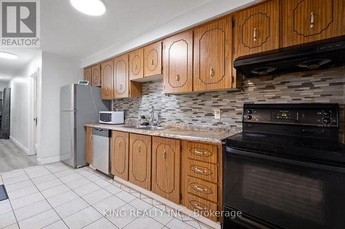 229 Picton Street, Hamilton, ON - Indoor Photo Showing Kitchen