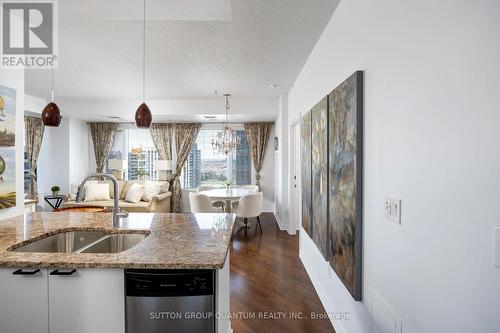 1911 - 385 Prince Of Wales Drive, Mississauga, ON - Indoor Photo Showing Kitchen With Double Sink With Upgraded Kitchen