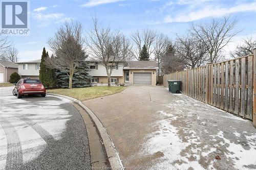 2820 Robillard, Windsor, ON - Outdoor