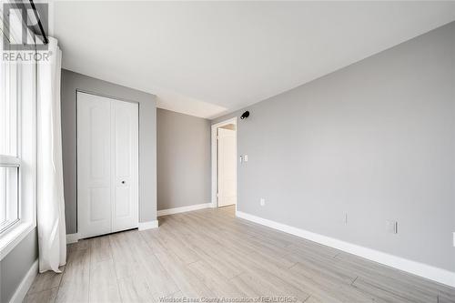 1219 Monmouth, Windsor, ON - Indoor Photo Showing Other Room