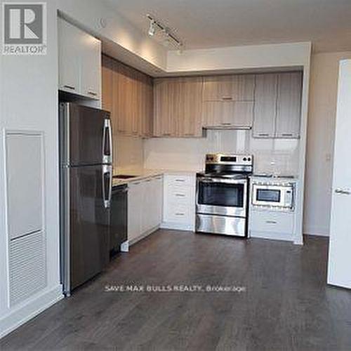 706 - 180 Veterans Drive, Brampton, ON - Indoor Photo Showing Kitchen With Stainless Steel Kitchen