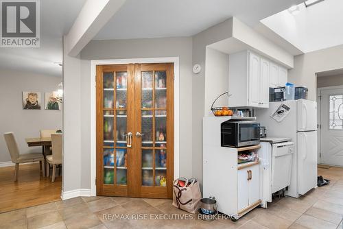 268 Olympus Avenue, Kingston (City Southwest), ON - Indoor Photo Showing Kitchen