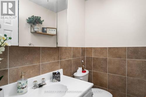 268 Olympus Avenue, Kingston (City Southwest), ON - Indoor Photo Showing Bathroom