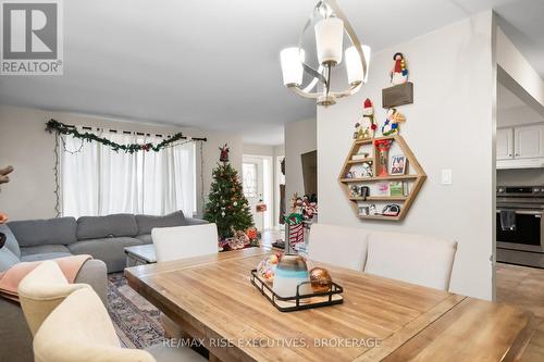 268 Olympus Avenue, Kingston (City Southwest), ON - Indoor Photo Showing Dining Room