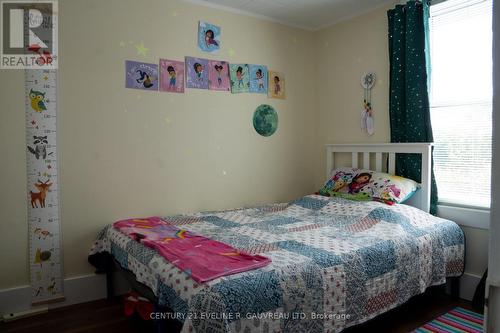 414 Marcella Street, Temiskaming Shores, ON - Indoor Photo Showing Bedroom