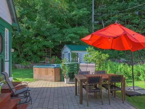 Backyard - 592 Place De Consol, Shawinigan, QC - Outdoor With Deck Patio Veranda With Backyard