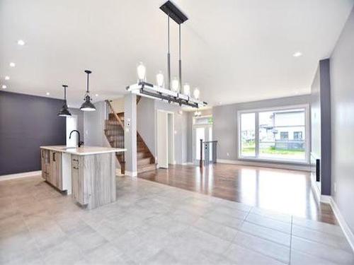 Dining room - 72 Rue Guy-Lauzon, Coteau-Du-Lac, QC - Indoor