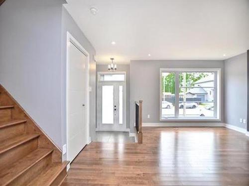 Living room - 72 Rue Guy-Lauzon, Coteau-Du-Lac, QC - Indoor Photo Showing Other Room