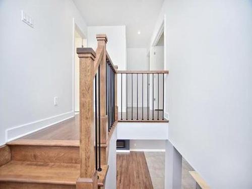 Staircase - 72 Rue Guy-Lauzon, Coteau-Du-Lac, QC - Indoor Photo Showing Other Room