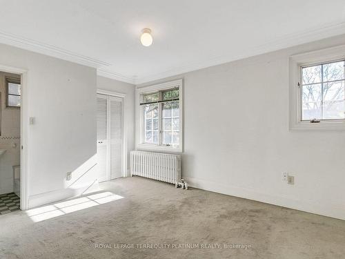 26 St Leonards Ave, Toronto, ON - Indoor Photo Showing Other Room