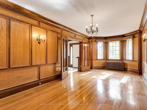 26 St Leonards Ave, Toronto, ON - Indoor Photo Showing Other Room