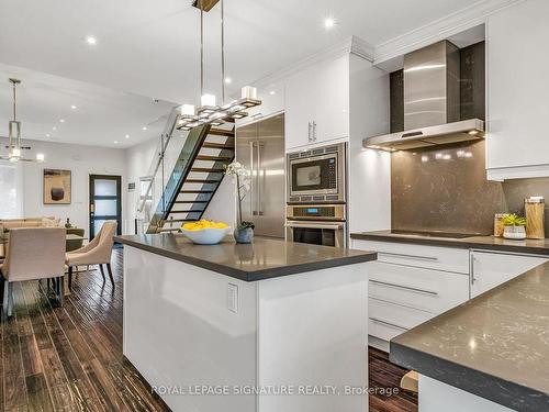 235 Bain Ave, Toronto, ON - Indoor Photo Showing Kitchen With Upgraded Kitchen