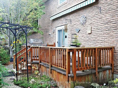 22 Linton Crt, Markham, ON - Outdoor With Deck Patio Veranda