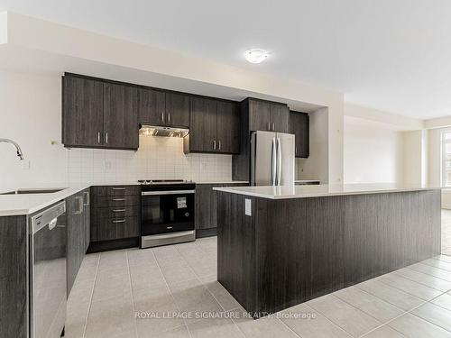 123 Seguin St, Richmond Hill, ON - Indoor Photo Showing Kitchen With Upgraded Kitchen