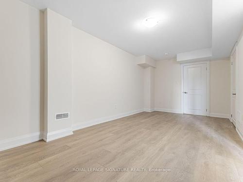 123 Seguin St, Richmond Hill, ON - Indoor Photo Showing Other Room