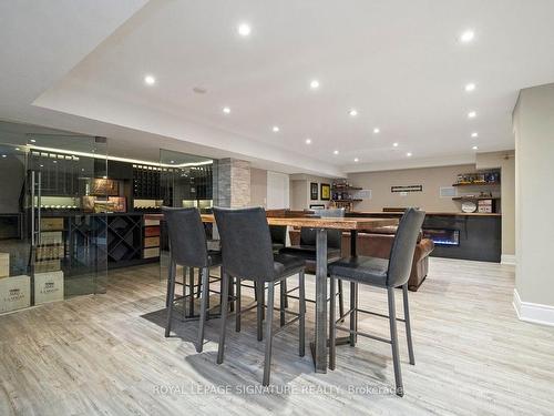 52 Grayfield Dr, Whitchurch-Stouffville, ON - Indoor Photo Showing Dining Room