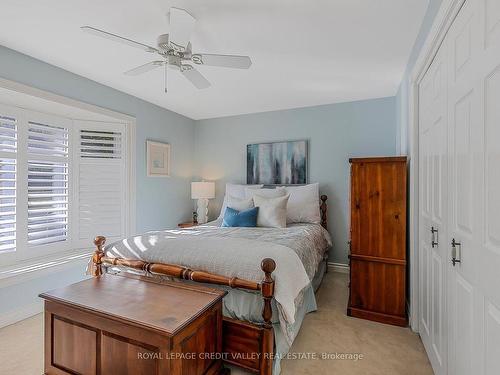 9 Norval Cres, Brampton, ON - Indoor Photo Showing Bedroom