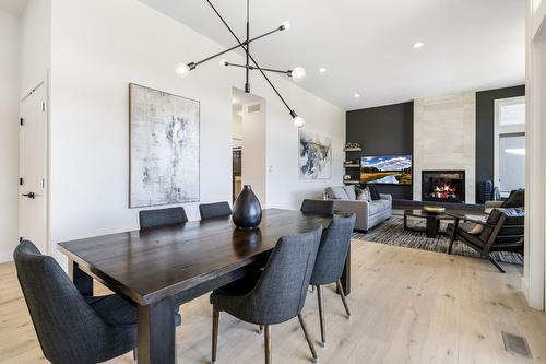 3004 Shaleview Drive, West Kelowna, BC - Indoor Photo Showing Dining Room