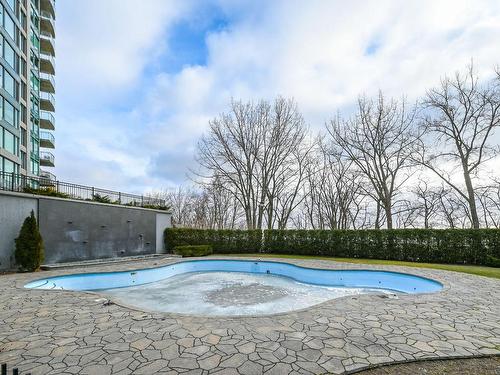 Pool - 801-250 Ch. De La Pointe-Sud, Montréal (Verdun/Île-Des-Soeurs), QC - Outdoor With In Ground Pool With Backyard