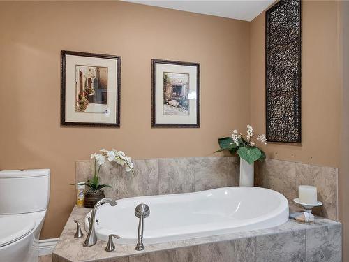 14-2006 Sierra Dr, Campbell River, BC - Indoor Photo Showing Bathroom