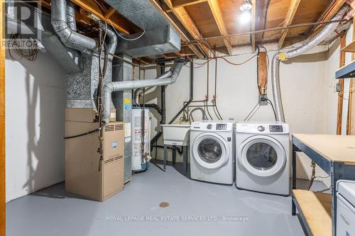 16 Larkfield Road, Brampton, ON - Indoor Photo Showing Laundry Room