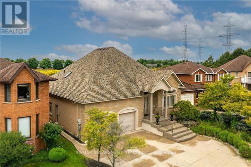 117 Christopher Drive, Hamilton, ON - Outdoor