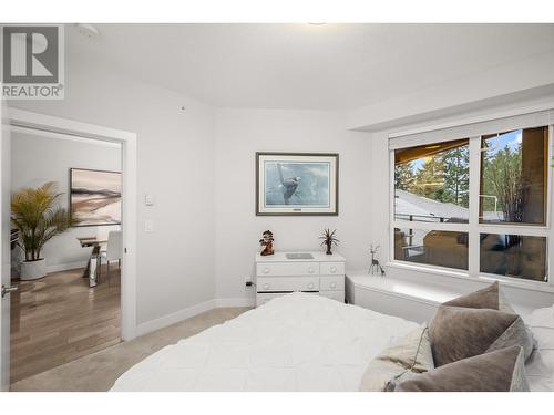 501 3399 Noel Drive, Burnaby, BC - Indoor