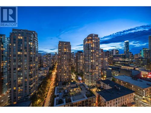 1905 535 Smithe Street, Vancouver, BC - Outdoor With View