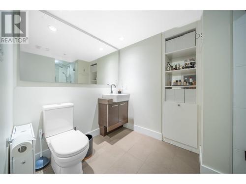 1905 535 Smithe Street, Vancouver, BC - Indoor Photo Showing Bathroom