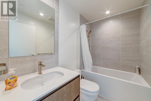 608 6855 Pearson Way, Richmond, BC - Indoor Photo Showing Bathroom