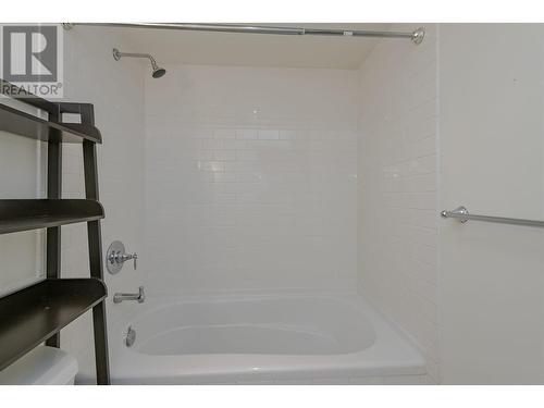 604 55 Alexander Street, Vancouver, BC - Indoor Photo Showing Bathroom