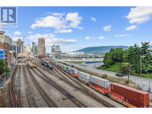 604 55 Alexander Street, Vancouver, BC - Outdoor With View