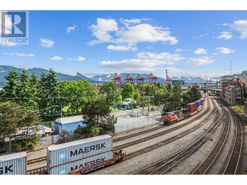 604 55 Alexander Street, Vancouver, BC - Outdoor With View