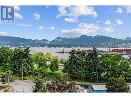 604 55 Alexander Street, Vancouver, BC - Outdoor With Body Of Water With View