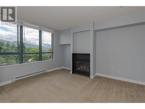 604 55 Alexander Street, Vancouver, BC - Indoor With Fireplace