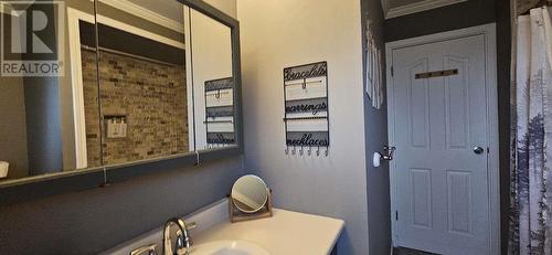 2957 Britannia Crescent, Port Coquitlam, BC - Indoor Photo Showing Bathroom