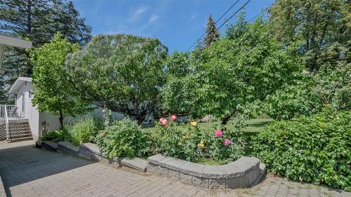 3145 Hall Road, Kelowna, BC - Outdoor