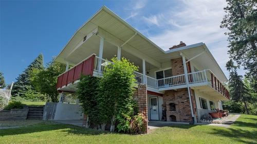 3145 Hall Road, Kelowna, BC - Outdoor