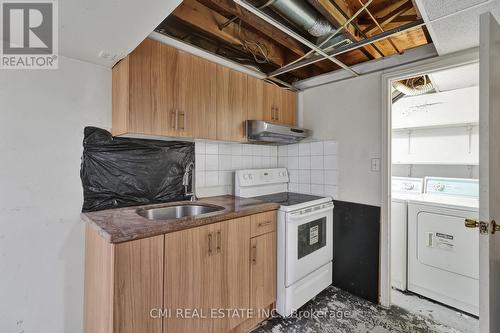 6 - 270 Timberbank Boulevard, Toronto, ON - Indoor Photo Showing Laundry Room