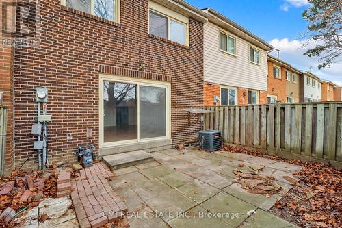 6 - 270 Timberbank Boulevard, Toronto, ON - Outdoor With Exterior