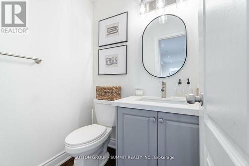 8282 Kipling Avenue, Vaughan, ON - Indoor Photo Showing Bathroom