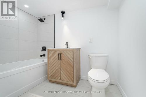 8282 Kipling Avenue, Vaughan, ON - Indoor Photo Showing Bathroom